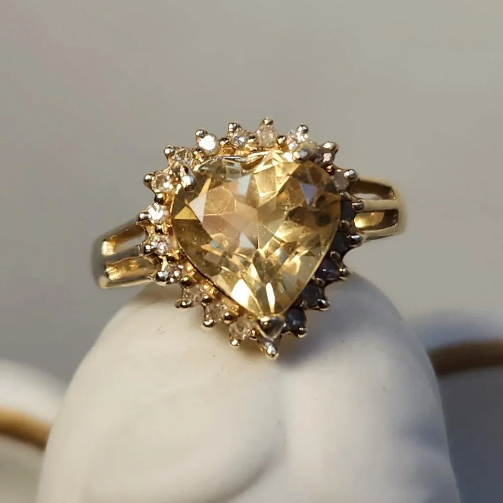 One Estate Owned 80's 14K Solid Gold Citrine & Diamonds 2.80cts 3.28g Ring Sz 7 - Picture 3 of 15